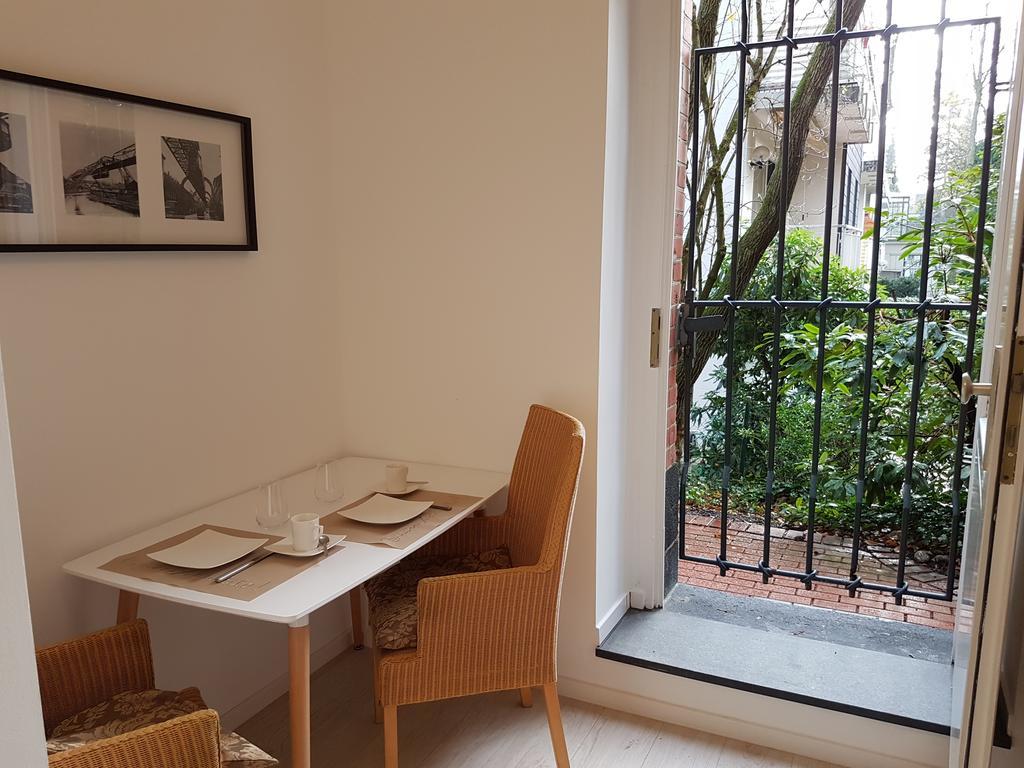 Business Apartment Briller Viertel วุปปาทัล ภายนอก รูปภาพ